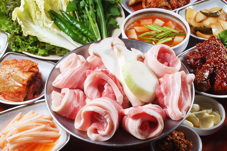 青瓦台韩式烤肉加盟费